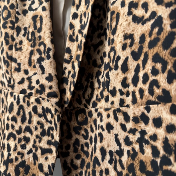 Leopard Jacket - Picture 2 of 3
